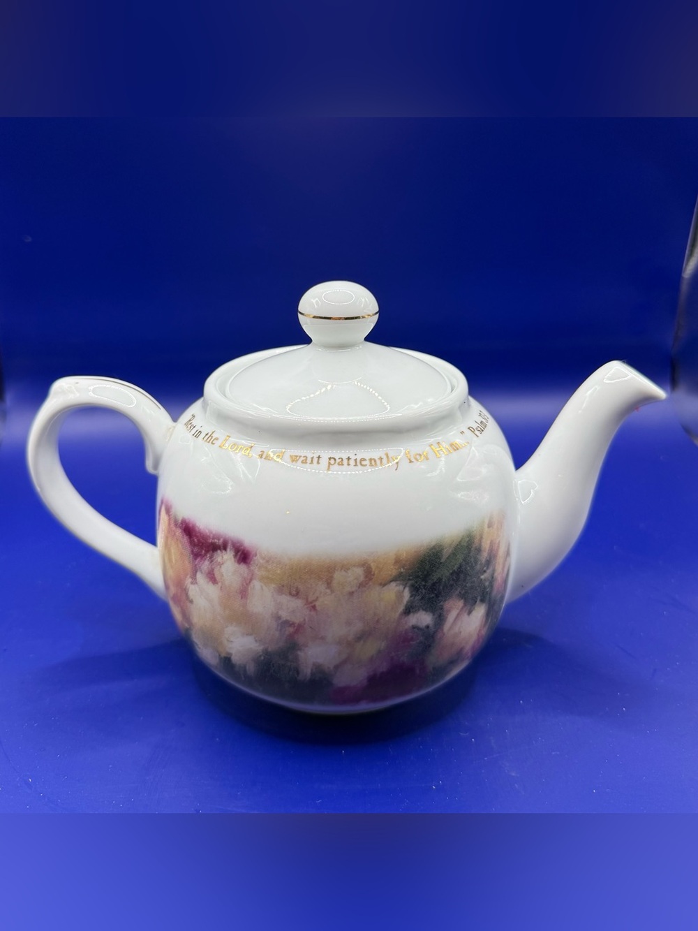 DaySpring Floral Teapot Psalm 37:7 "Rest in the Lord" - Porcelain Gold Trim